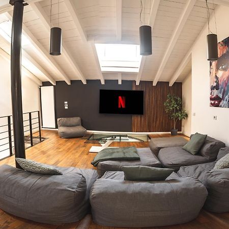 Luxury Industrial Apt Vicino Al Centro Con Garage Brescia megye Kültér fotó