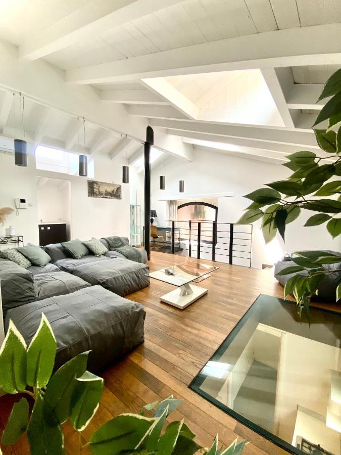 Luxury Industrial Apt Vicino Al Centro Con Garage Brescia megye Kültér fotó