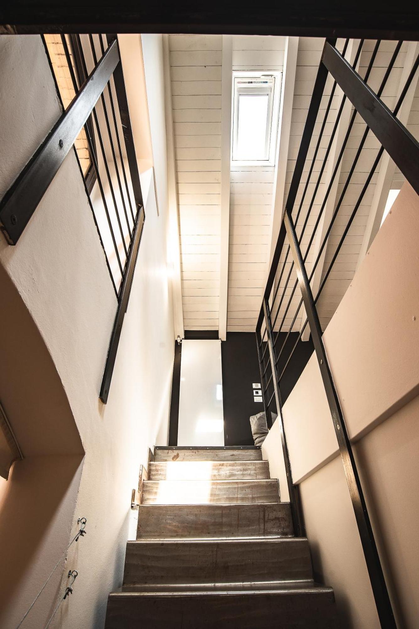 Luxury Industrial Apt Vicino Al Centro Con Garage Brescia megye Kültér fotó